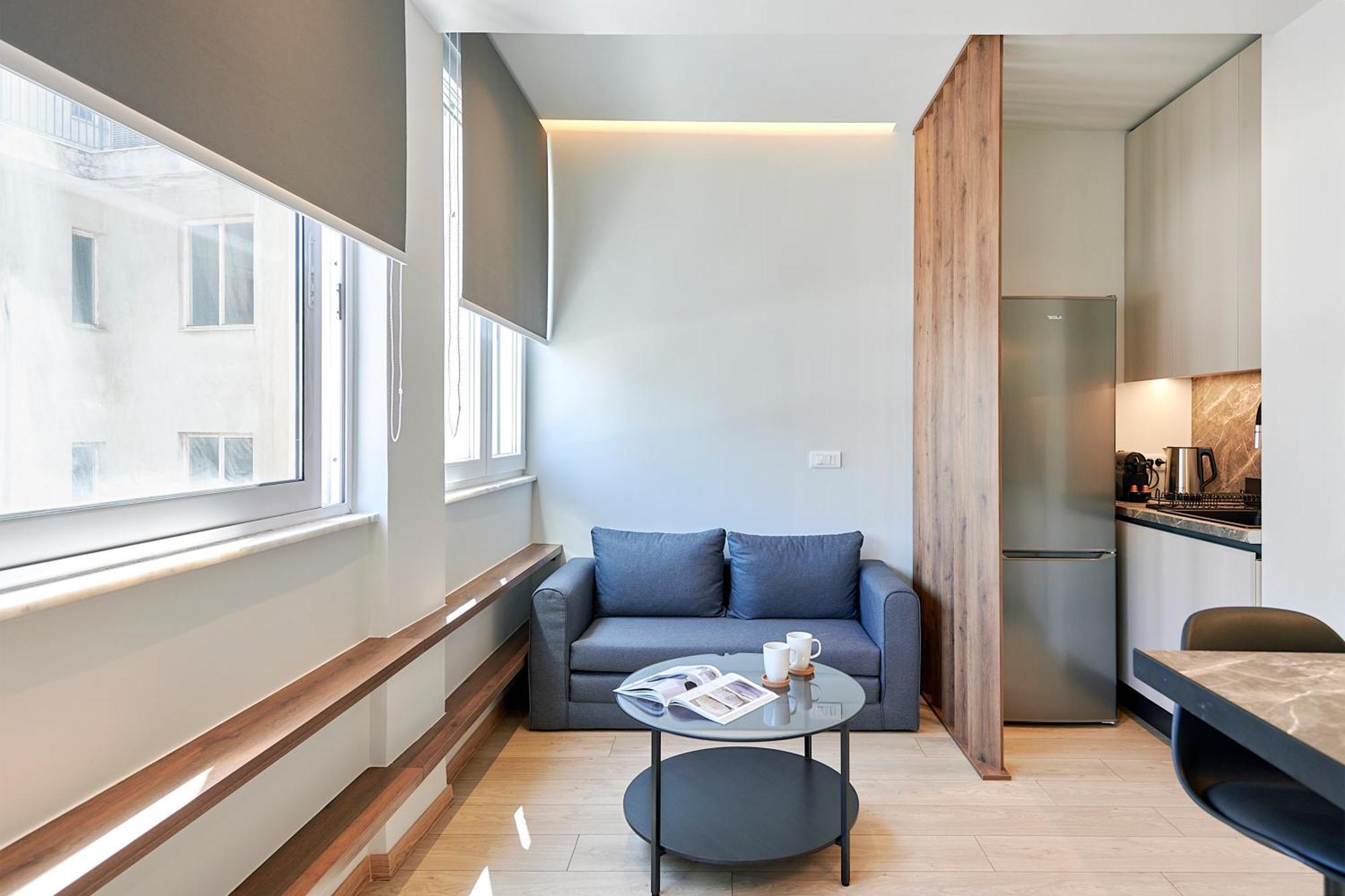 City-Center Apartment In Vibrant Monastiraki, Athens Exterior photo