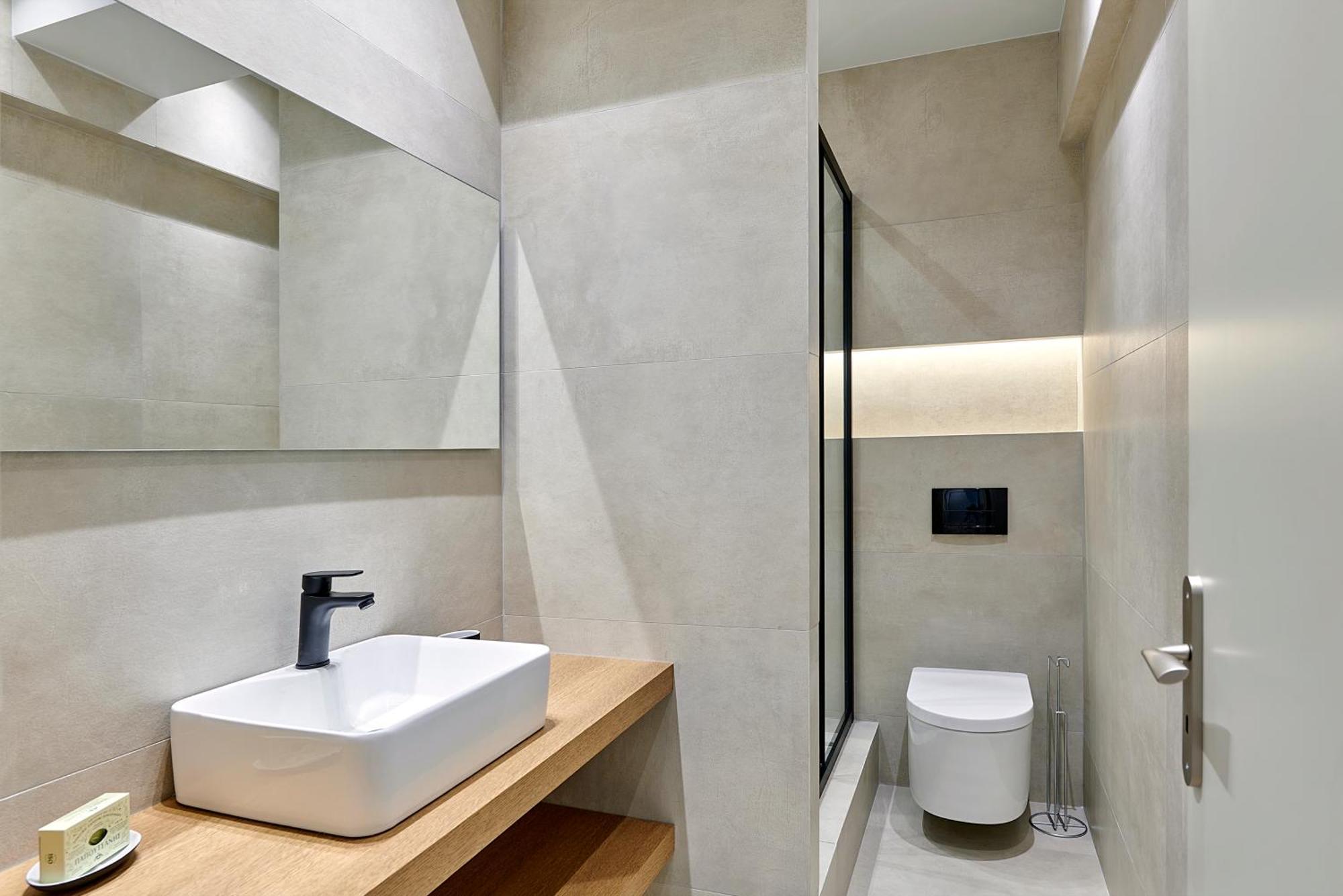 City-Center Apartment In Vibrant Monastiraki, Athens Exterior photo
